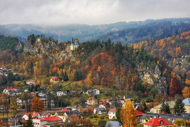 Full-Day Hiking in Bohemian Paradise Malá Skála near Prague - The 7:00 am start at Prague Main Station