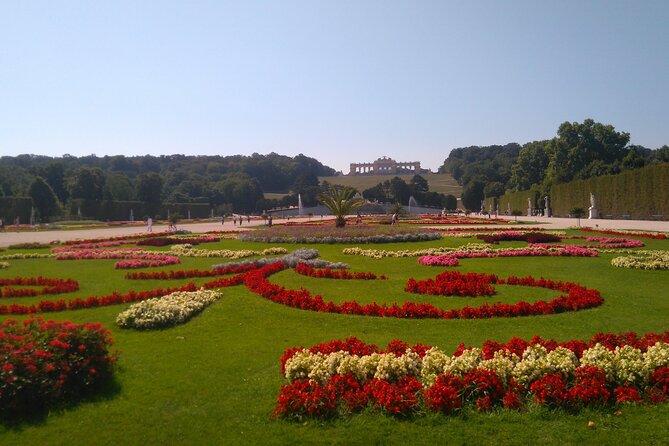 Full-Day Vienna Private Tour from Prague - Graben and Kohlmarkt make the city feel walkable