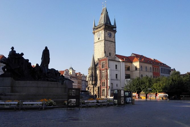 Get to see all sites in one tour - Prague private tour by minivan - Prague Castle and the Hradčany district