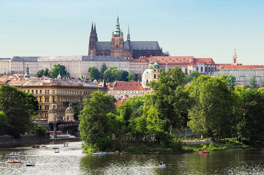 Go City Prague Pass - Top Attractions and Hop-On Hop-Off Bus - Jewish Quarter and Old Town landmarks