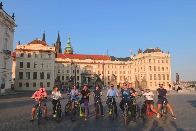 Grandiose half-day guided tour of Prague on Segway and eScooter - Weather, timing, and small practical details