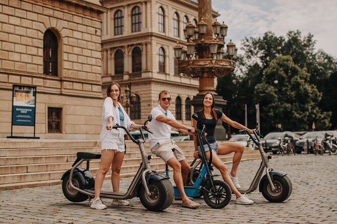 Guided sightseeing e-scooter tour of Prague: 2 hours - Chotek Gardens and the road toward Prague Castle