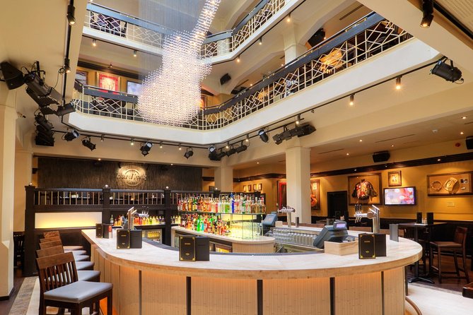 Hard Rock Cafe Prague with Set Lunch or Dinner - Gold, Diamond, and Ultimate menus