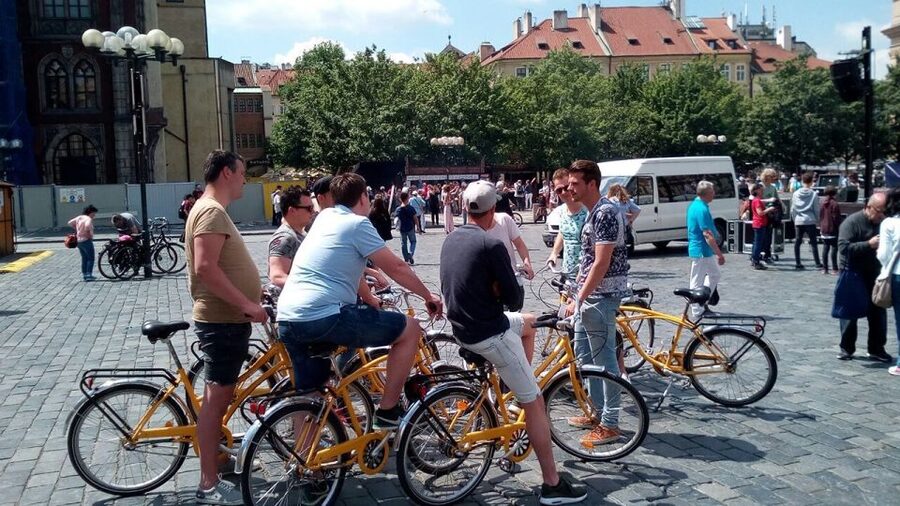 Hidden Prague Bike Tour - Bike quality, road conditions, and the real drawbacks