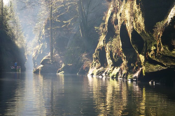 Hiking in Bohemian Switzerland - a day trip from Prague - Edmund Gorge and the second 15-minute ride
