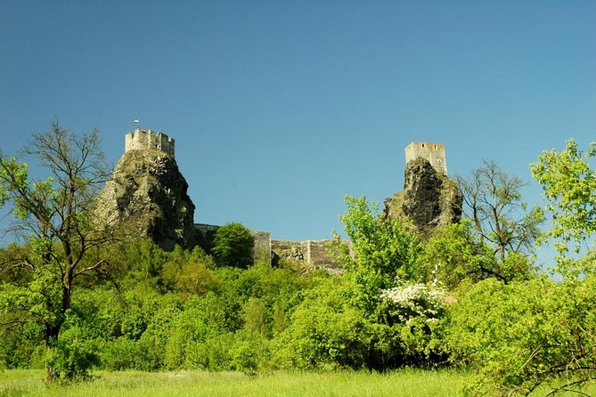 Hiking in fantastic Czech Paradise - Full Day Trip from Prague - What the private vehicle adds