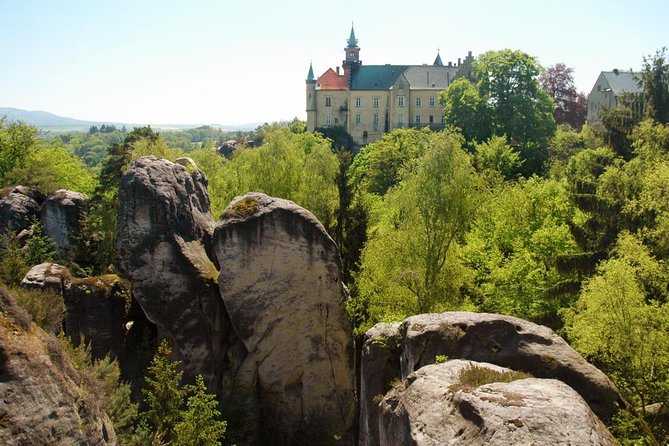 Hiking in fantastic Czech Paradise - Full Day Trip from Prague - Lunch at 15th-century Hruba Skala Castle