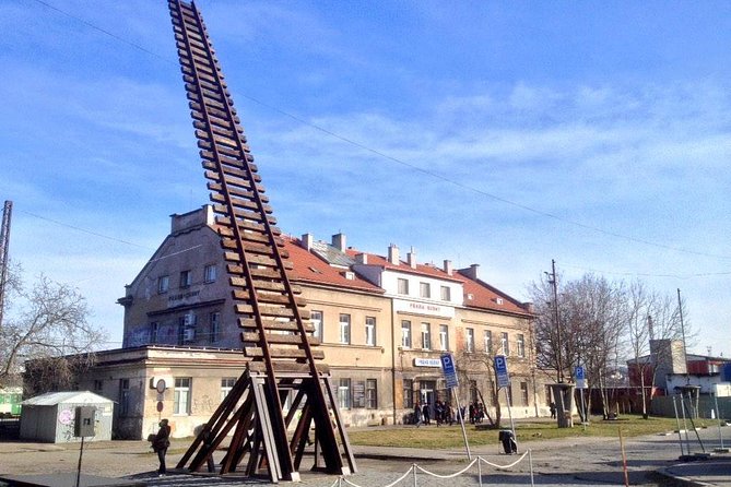 Jewish Prague With a Local Historian - Starting at Franz Kafka Square
