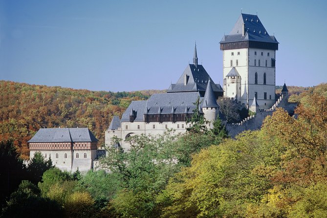 Karlstejn Castle - Half Day Coach Tour From Prague - The climb through Karlštejn village