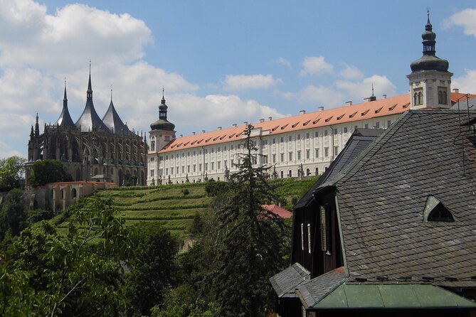 Kutna Hora and Bone Chapel Private Day Trip from Prague - Why Kutna Hora makes a good break from Prague