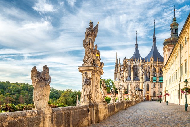 Kutná Hora Medieval Town in Vintage Cabrio car - Is $755.81 a fair price for up to five?