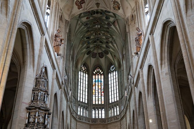 Kutna Hora Private day trip from Prague with lunch, admission and local treat - The private guide experience with Michal or Peter