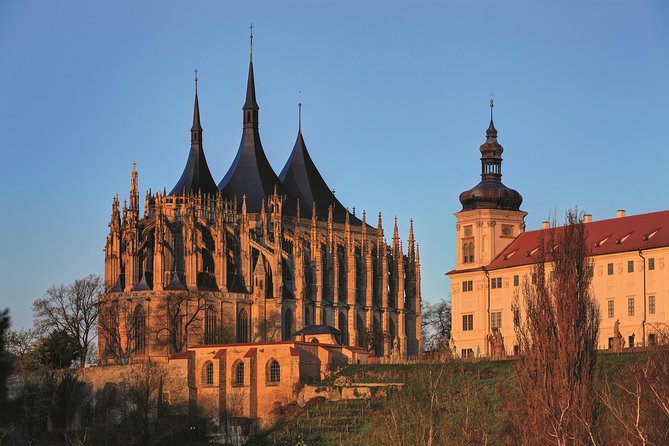 Kutna Hora & St. Barbara Cathedral & Ossuary - The ride from Prague to Kutna Hora