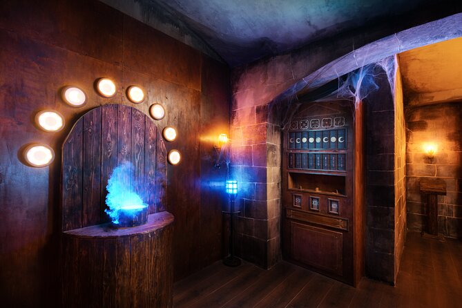 Magic School: Episode II Escape Game in Prague - What the magical props add