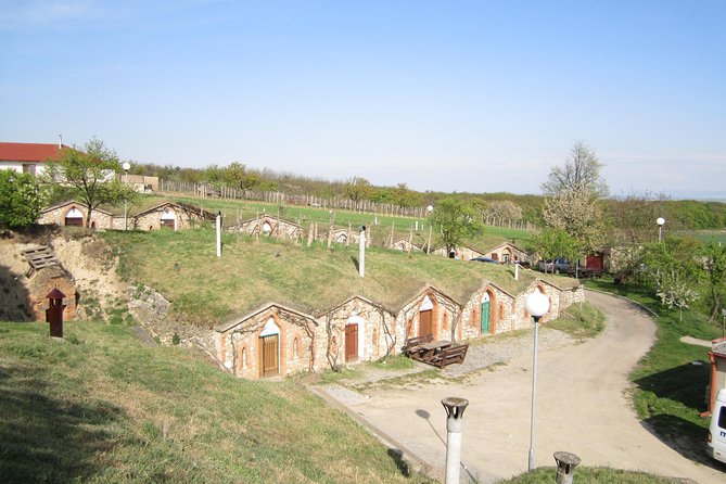 Moravian wine trails - Lednice: grand chateau and painstakingly planted gardens