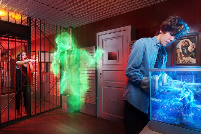 Moriarty's Phantom Trap Escape Game in Prague - Getting to Questerland in Vinohrady
