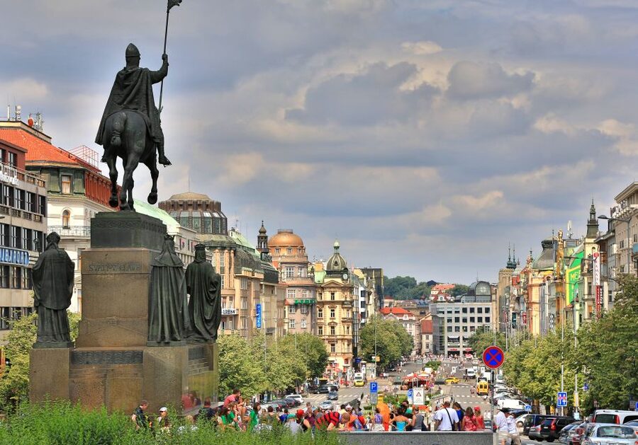 Old Town Prague Walking Tour - Old Town Square’s architectural mix