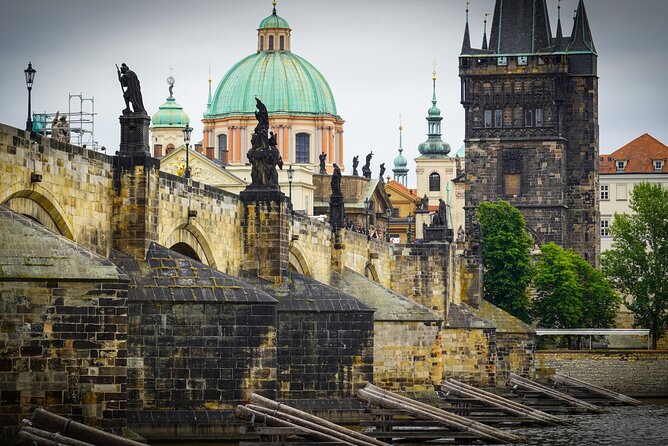 One Day See-it-All Prague Tour & River Boat Cruise with PragueWay - Josefov and the Old-New Synagogue