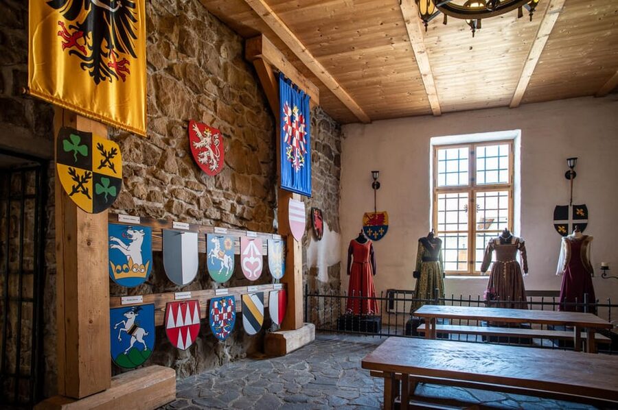 Ostrava: Entrance to Silesian Ostrava Castle - A practical look at the visitor experience