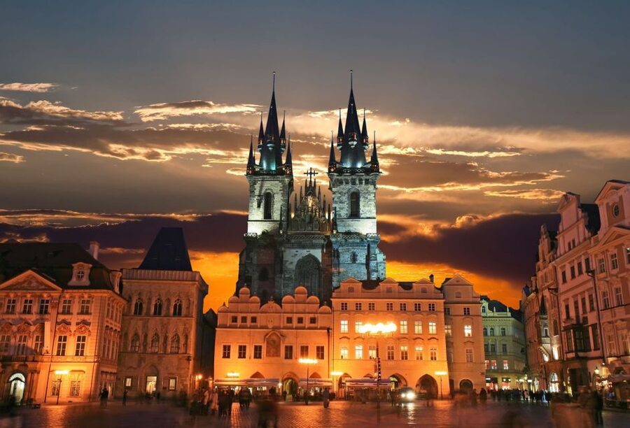 Panoramic Views of Prague Evening Walking Tour - Adding the Old Town Bridge Tower