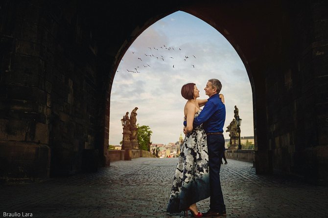 photoshoot in prague - What the photographer brings to the hour