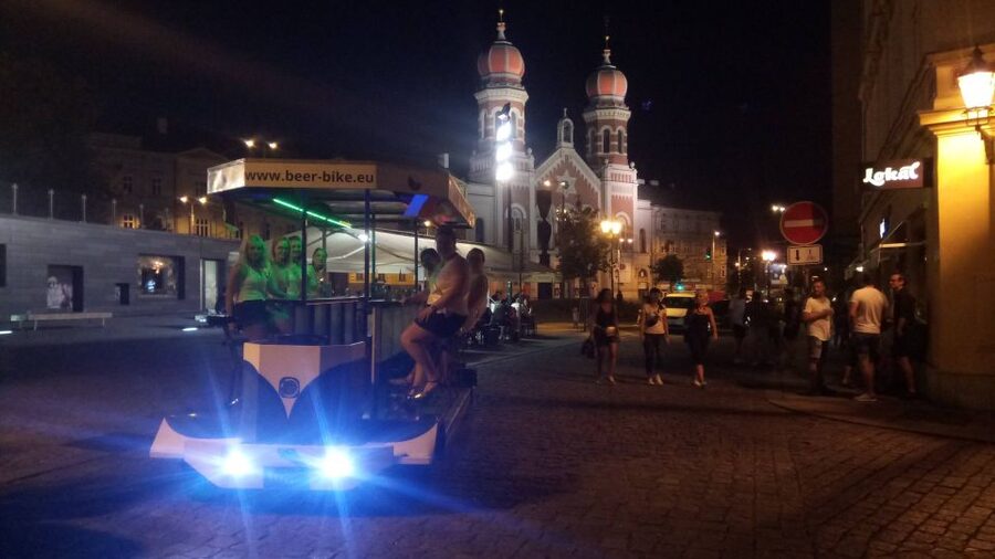 Pilsen: 1.5-Hour Beer Bike with Unlimited Beer - Why this Pilsen beer bike works for a group