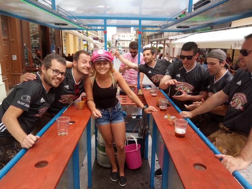 Pilsen: 1.5-Hour Beer Bike with Unlimited Beer - Beer service and the value of unlimited drinks