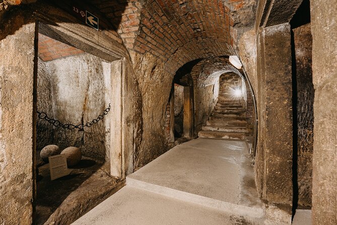 Pilsen Historic Underground Tour with a Glass of Beer - Should you book the Pilsen Historical Underground Tour?
