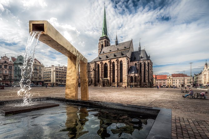 Pilsner Urquell brewery Private day trip, Pilsen City and Chateau tour + Lunch - Why this Prague day trip works