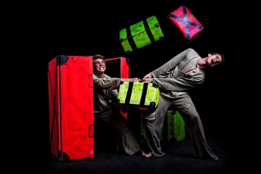 Prague: 1.5-Hour Black Light Theater Srnec Performance - Who should book this performance?