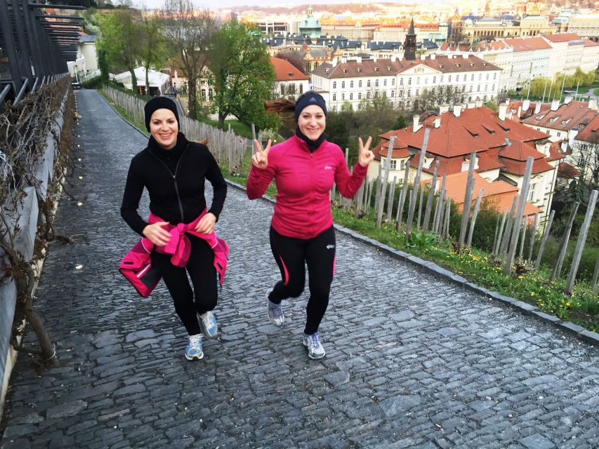 Prague 1.5-Hour Compact City Center Running Tour - How far and how hard is the 90-minute route?