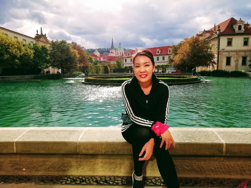Prague 1-Hour Sight Running Tour - A route adjusted to your fitness level