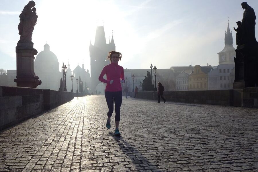 Prague 1-Hour Sight Running Tour - What the guide adds beyond the exercise