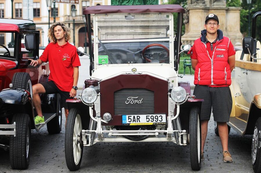 Prague: 1-Hour Vintage Car Tour - Comfort in cold or changing weather