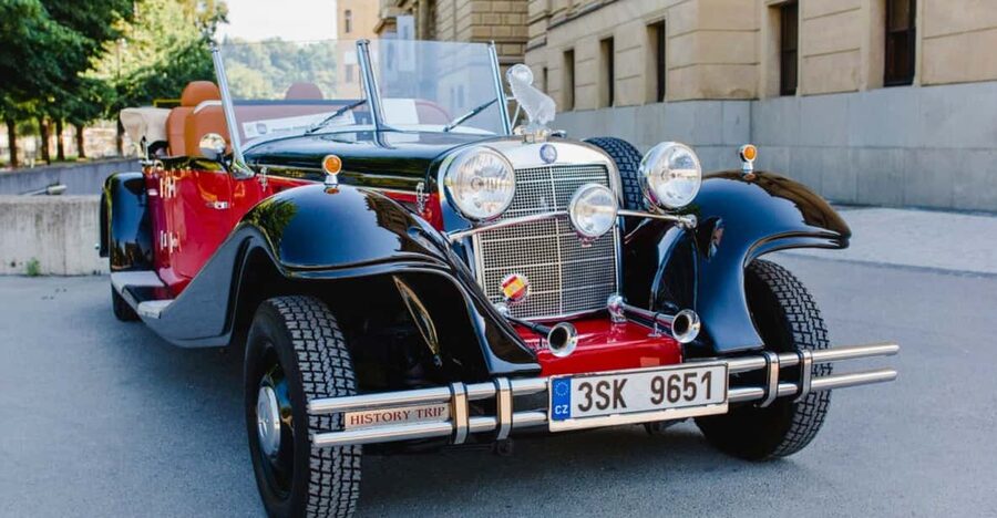 Prague: 120min Private Tour in Vintage Car, up to 6people! - What two hours in Prague’s vintage car really gives you