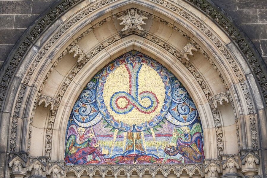 Prague: 2.5-Hour Vyšehrad Castle with Gorlice & Tickets - Who should take this tour?