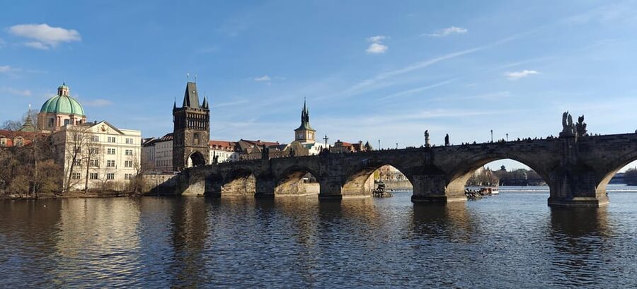 Prague: 2-Hour Historic Boat Cruise with Delicious Lunch - Is $48 a fair price?