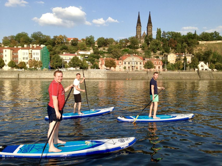 Prague: 2-Hour Paddle Boarding in the City Centre - What the guides add to the experience