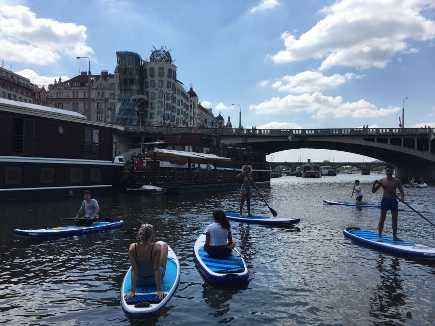 Prague: 2-Hour Paddle Boarding in the City Centre - Arriving at Císařská louka