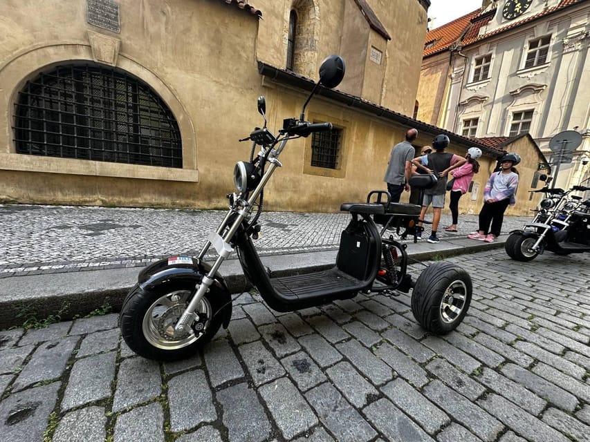 Prague: 2 hours FUN TRIKE tour in Prague with guide - The Astronomical Clock and Prague’s old streets