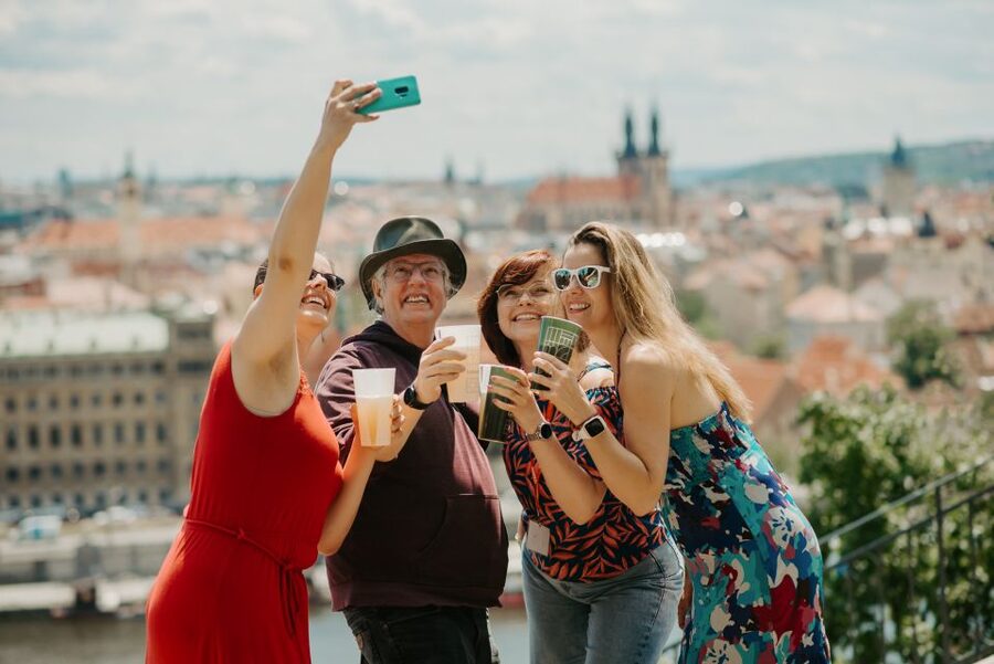 Prague: 3.5 h Private Czech Beers & Tapas Tour - Who will enjoy this experience most