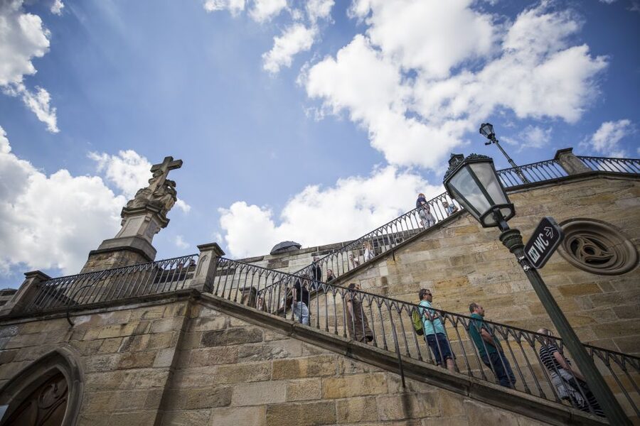 Prague: 3–Hour Castle Grounds Walking Tour and River Cruise - Prague Castle Grounds Without the Interior Visit