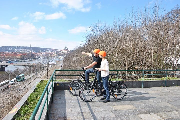 Prague 3-Hour Sightseeing Tour by Electric Bike - Lesser Town: bridges, lanes, and the first hour
