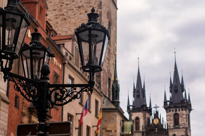 Prague 3-Hour Tour with Astronomical Clock Admission - Old Town in 90 minutes