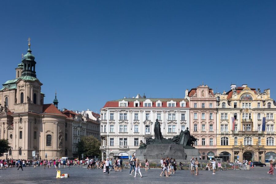 Prague: 4-Hour Segway and Scooter Tour with Lunch and Drinks - Lunch above the river at Letná Park