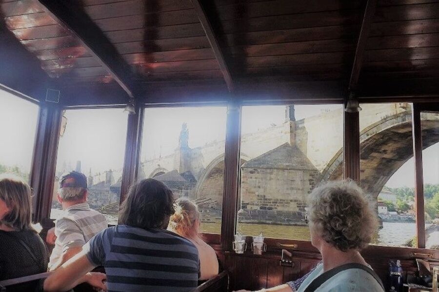 Prague: 6-Hour Tour with River Boat Cruise and Lunch - Starting near Old Town Square and the Astronomical Clock