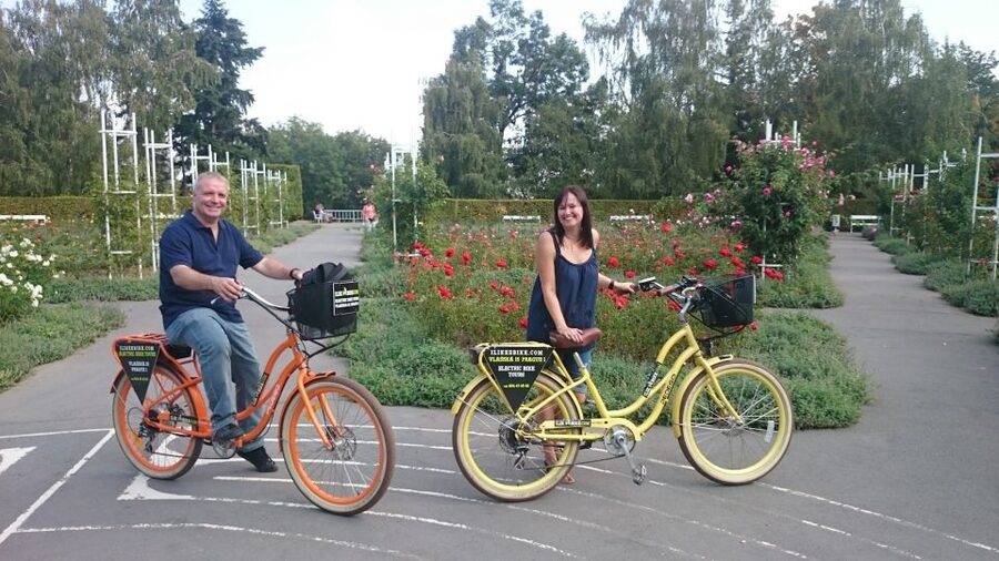Prague: 7 Best Viewpoints of Prague E-Bike Tour - The bikes, paths, and level of effort