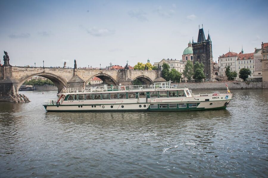 Prague: An unforgettable 2-hour cruise on the Vltava River. - What this Vltava cruise is really good at