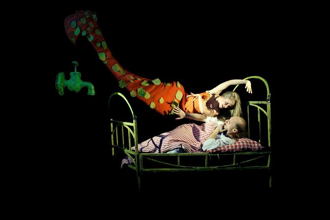 Prague 'Antologia' Black Light Show by Black Light Theatre Srnec - Choosing an early or late evening show
