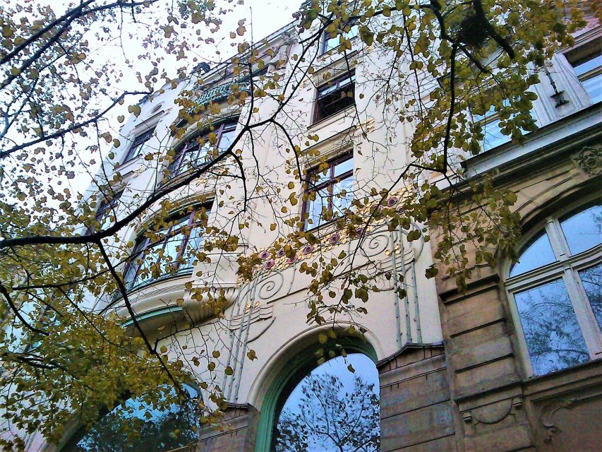 Prague Art Nouveau Tour - Key points at a glance
